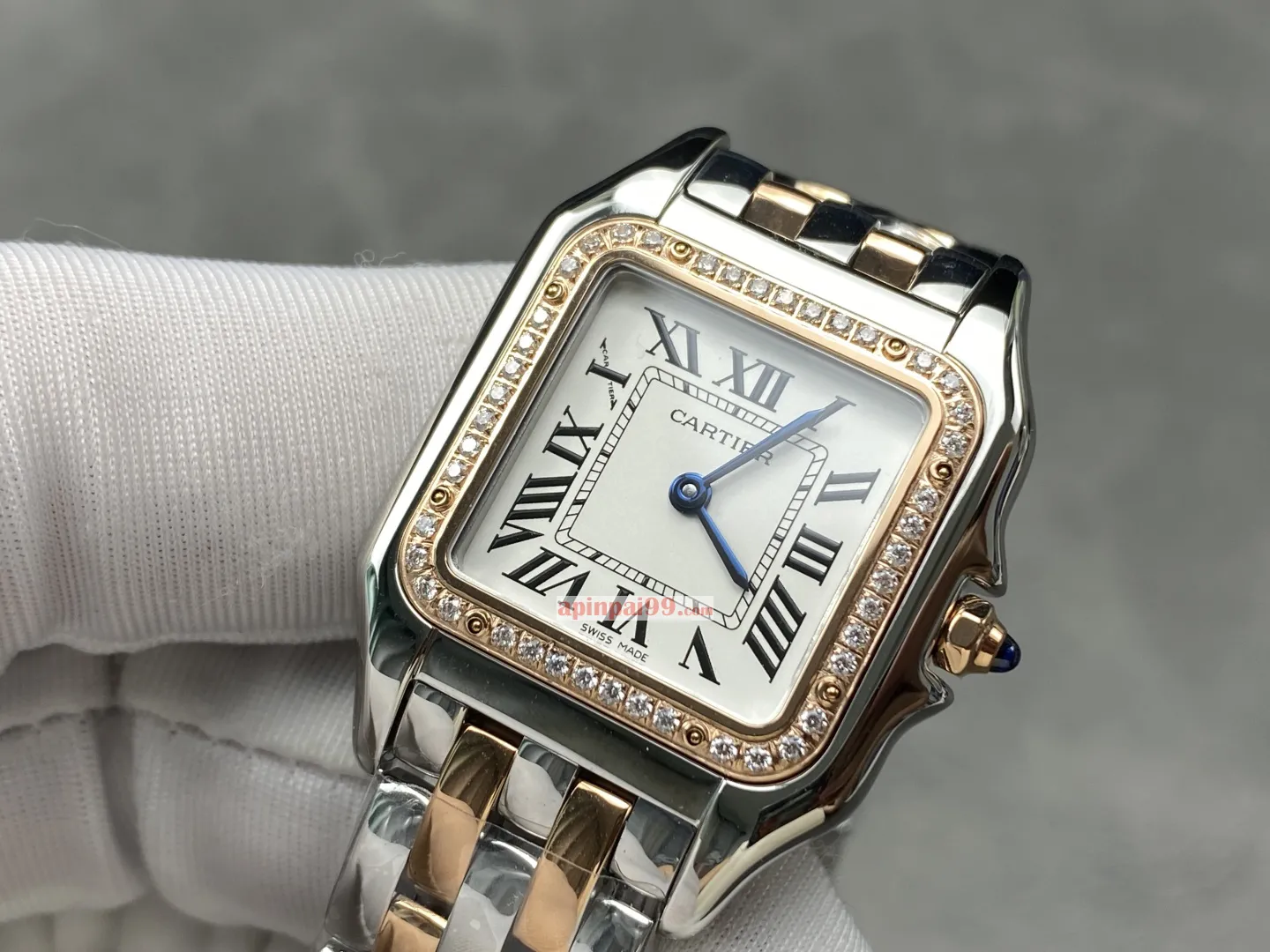 カルティエ2025新品パンテール ドゥチーター スクエア時計 171904[1]