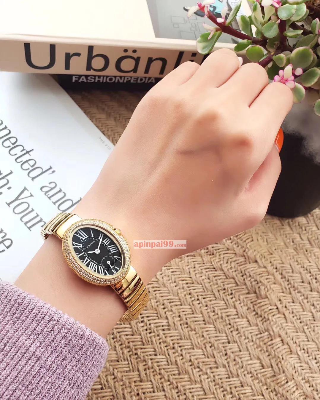 2025最新のカルティエバスタブ2ピン半楕円形ガチョウ卵形時計送料無料 171859