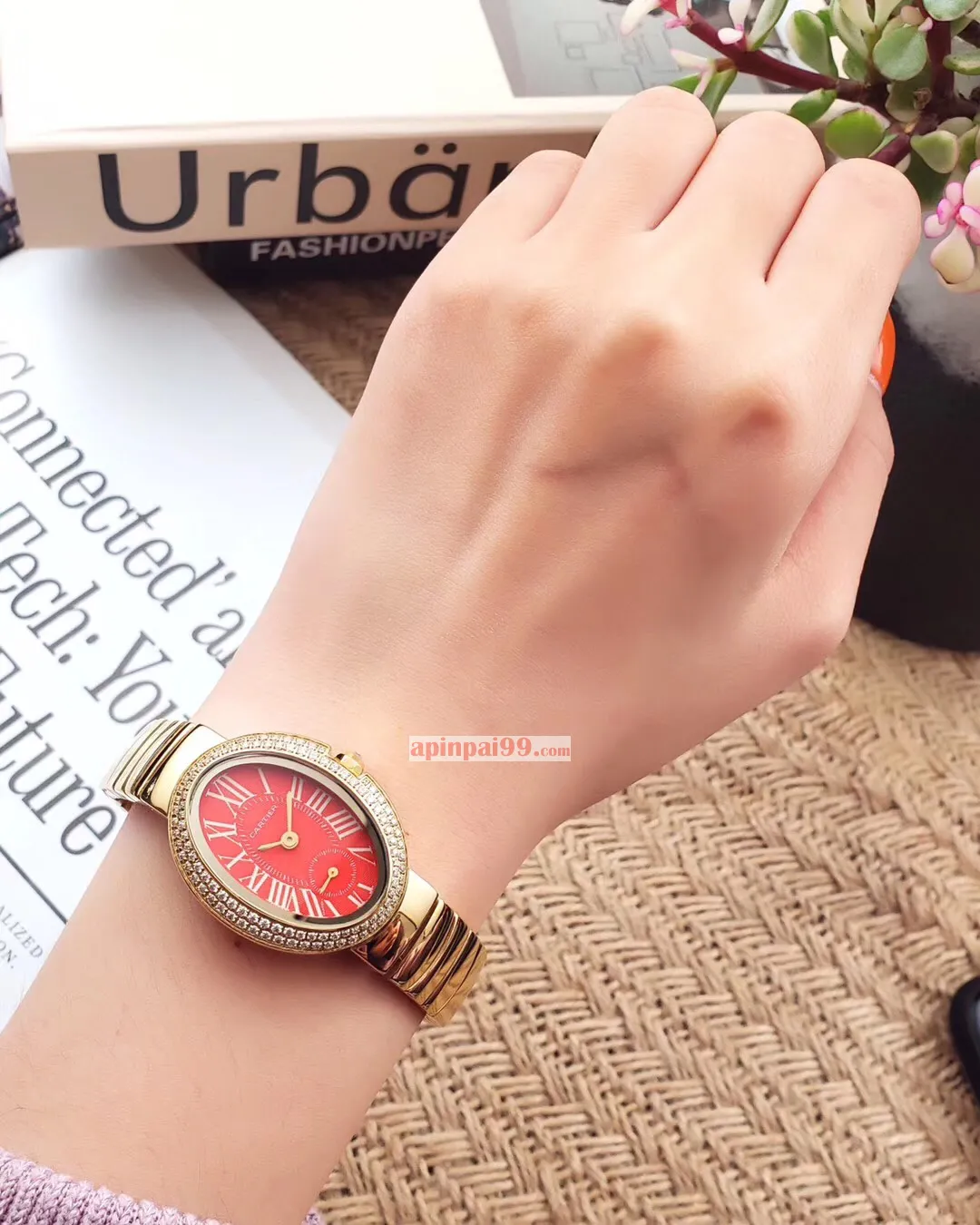 2025最新のカルティエバスタブ2ピン半楕円形ガチョウ卵形時計送料無料 171859[4]