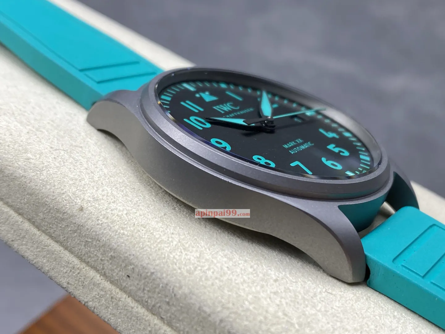 IWCブランド時計メルセデスAMGペトロナスF1チームスペシャルエディション IW328210[4]