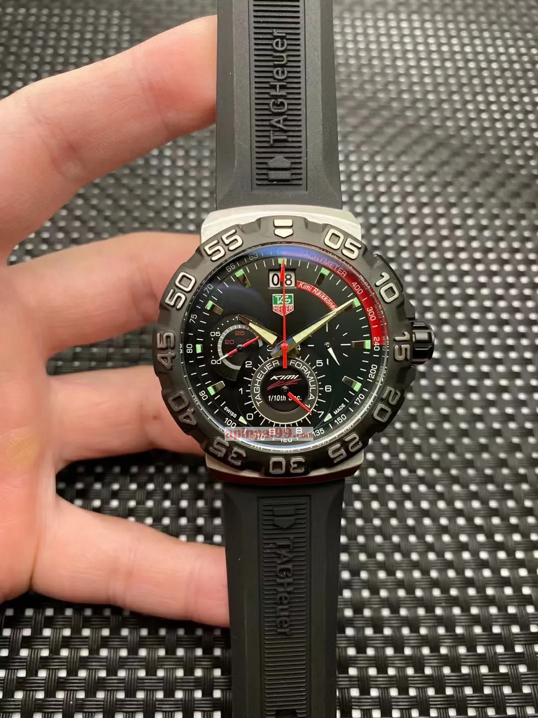 世界最大のタグ・ホイヤースーパーコピー男性時計フォーミュラ1 115442