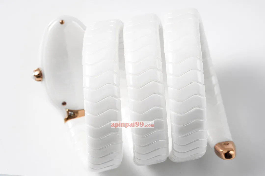 ブルガリスネーク女性の時計 35MM セラミック 171199[8]