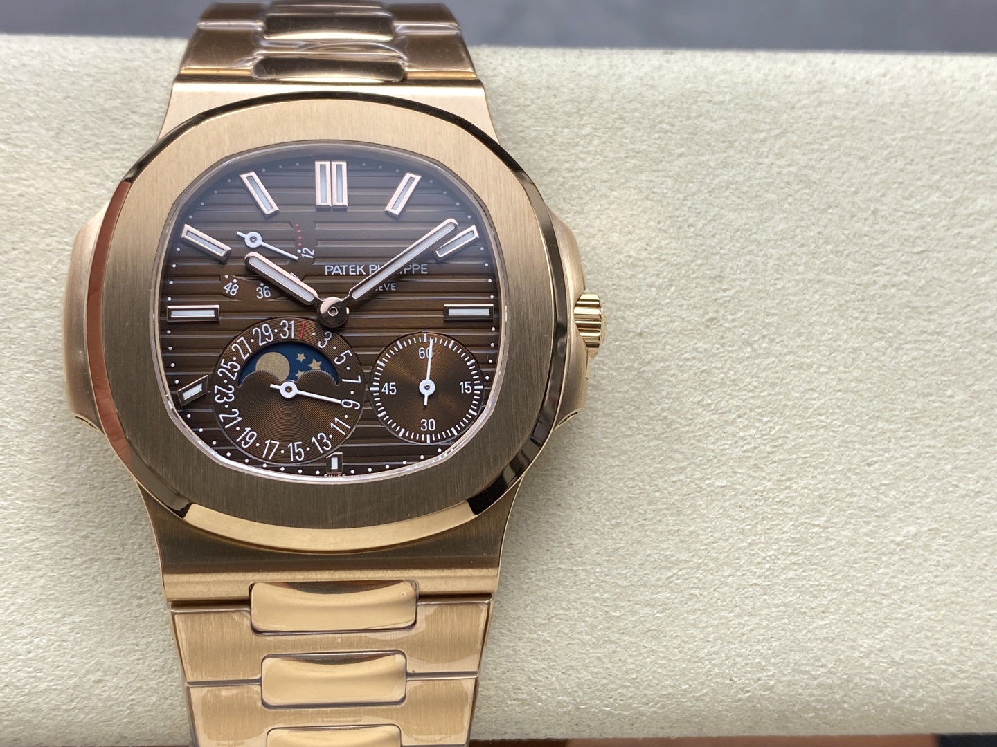 2025パテックフィリップ PGR V3スーパーコピー時計完全な製品 171726