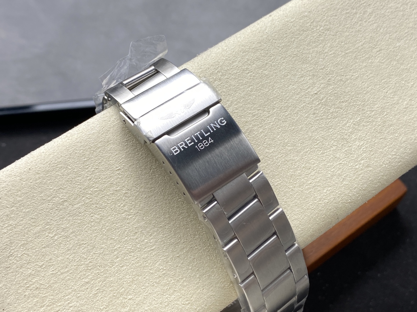 最新のブライトリング時計 アベンジャー クロノグラフ ナイトミッションシリーズ 173541品質保証[8]