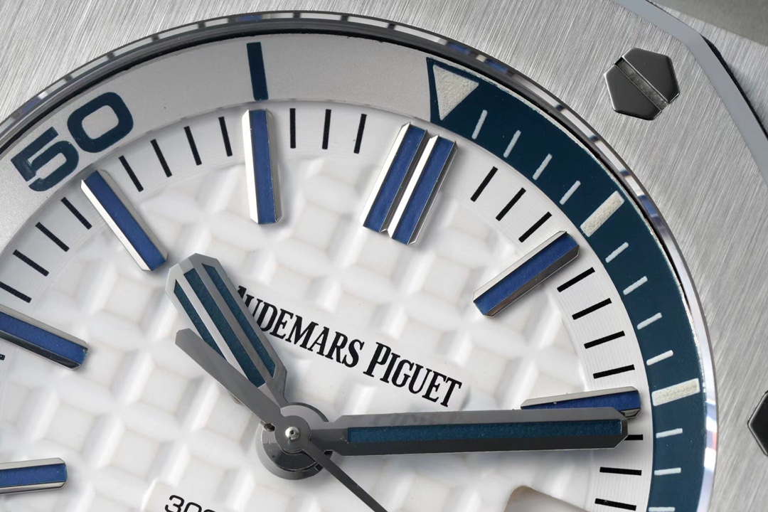 成功した人物のオーデマピゲ キング オブ ダイビングスーパーコピー時計 171296[3]