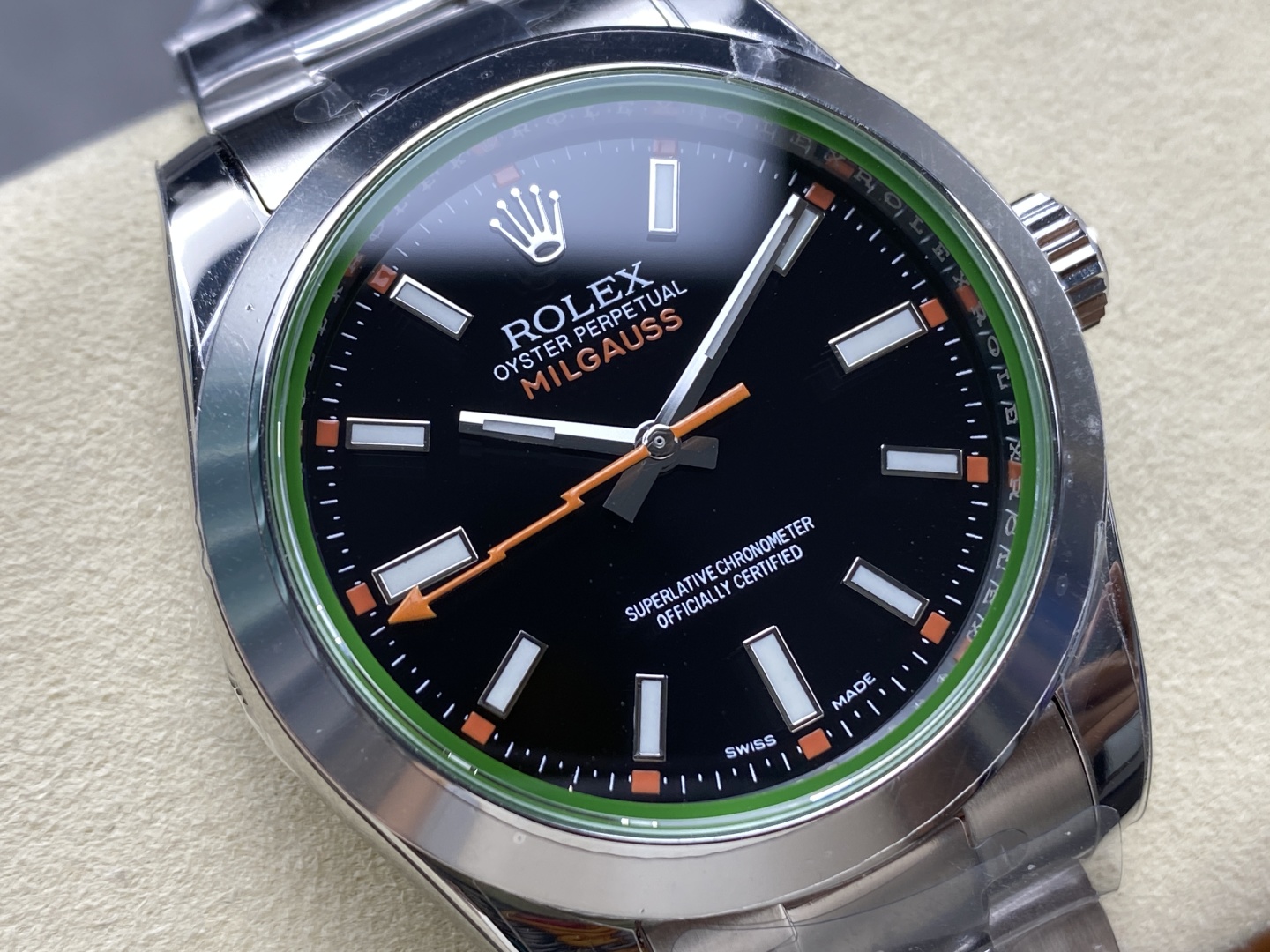 スーパーコピーRolex時計グリーンガラスライトニングミルガウスシリーズ 174462[1]