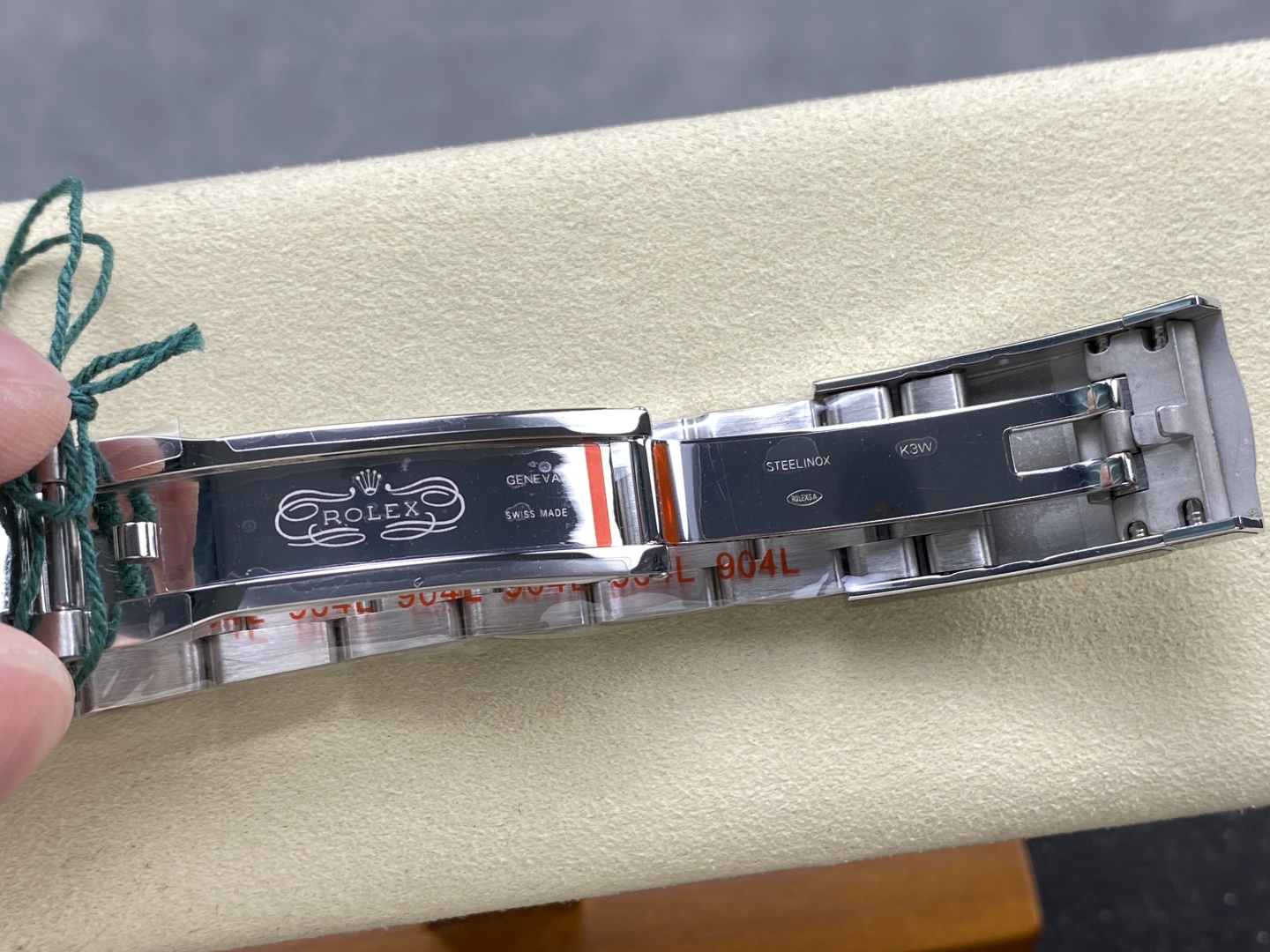 スーパーコピーRolex時計グリーンガラスライトニングミルガウスシリーズ 174462[9]