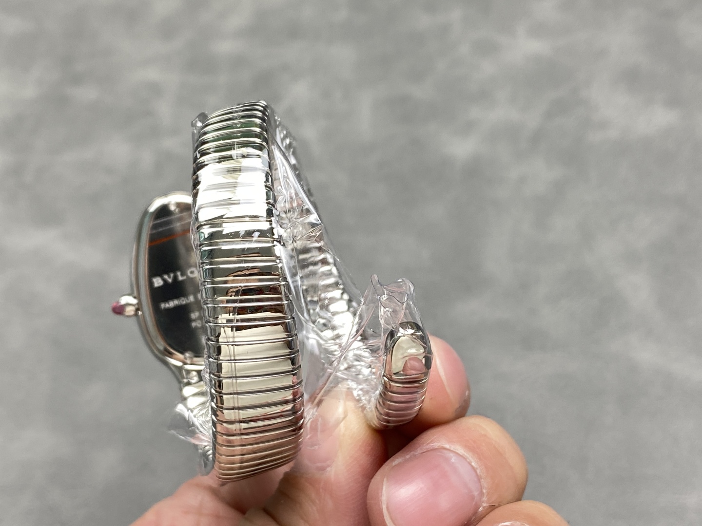 2025新品ブルガリ女性の蛇形コピー腕時計をしたクラシックなSERPENTIシリーズ 174102[6]