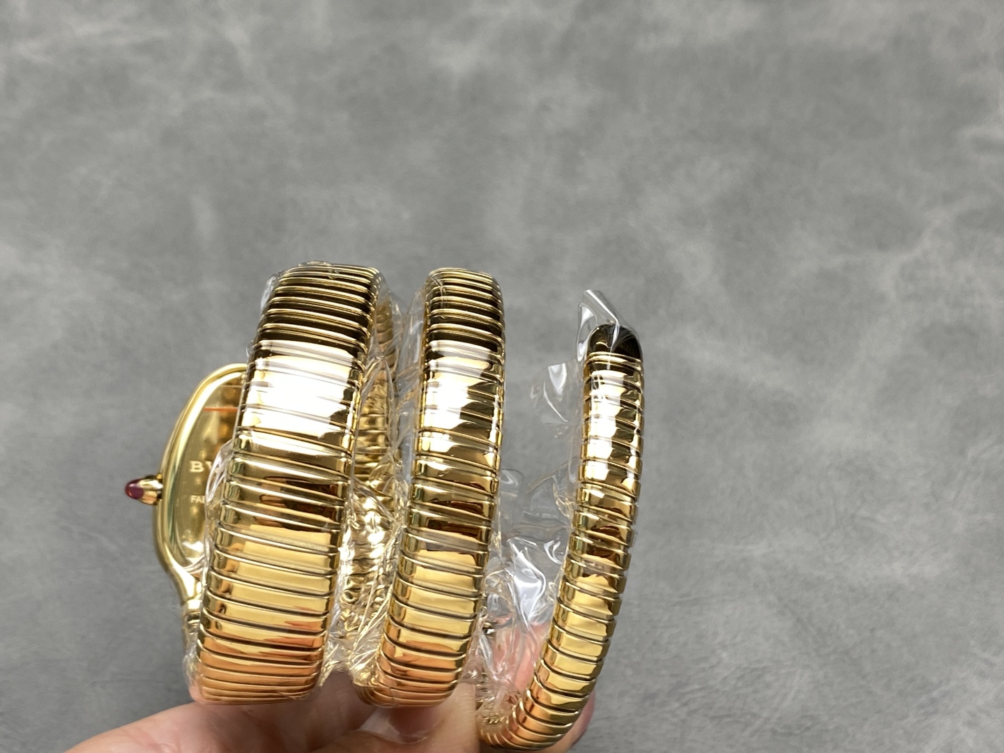 新作ブルガリ女性蛇形スーパーコピー時計 174086優れた品質[6]