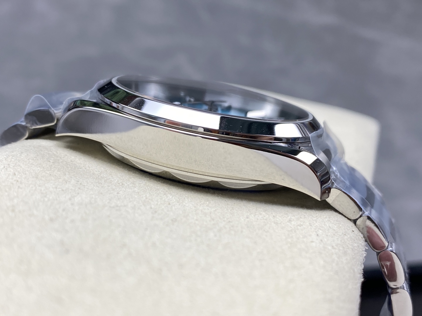 オメガ2025新作 シーマスターグラデーションターコイズカラー時計 174545[5]