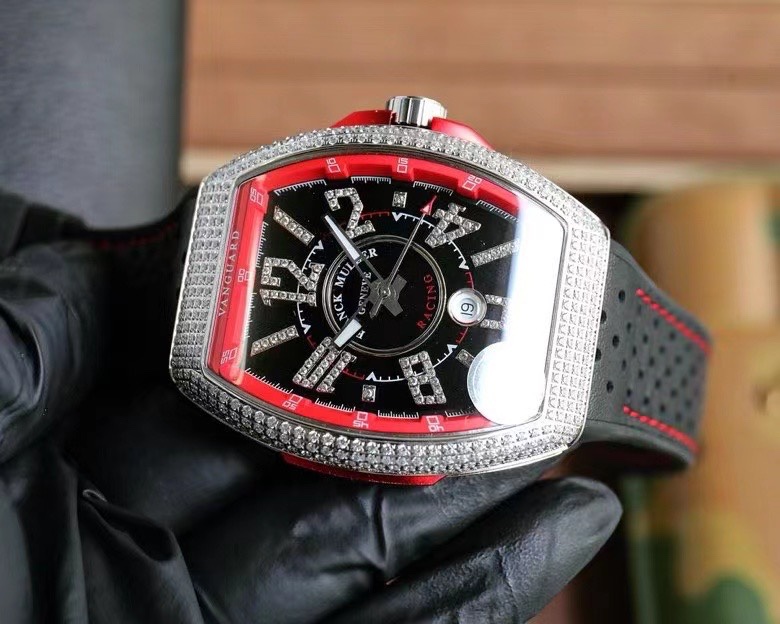 最高品質Franck Muller新作コピーの腕時計トラックシリーズ 168542[4]