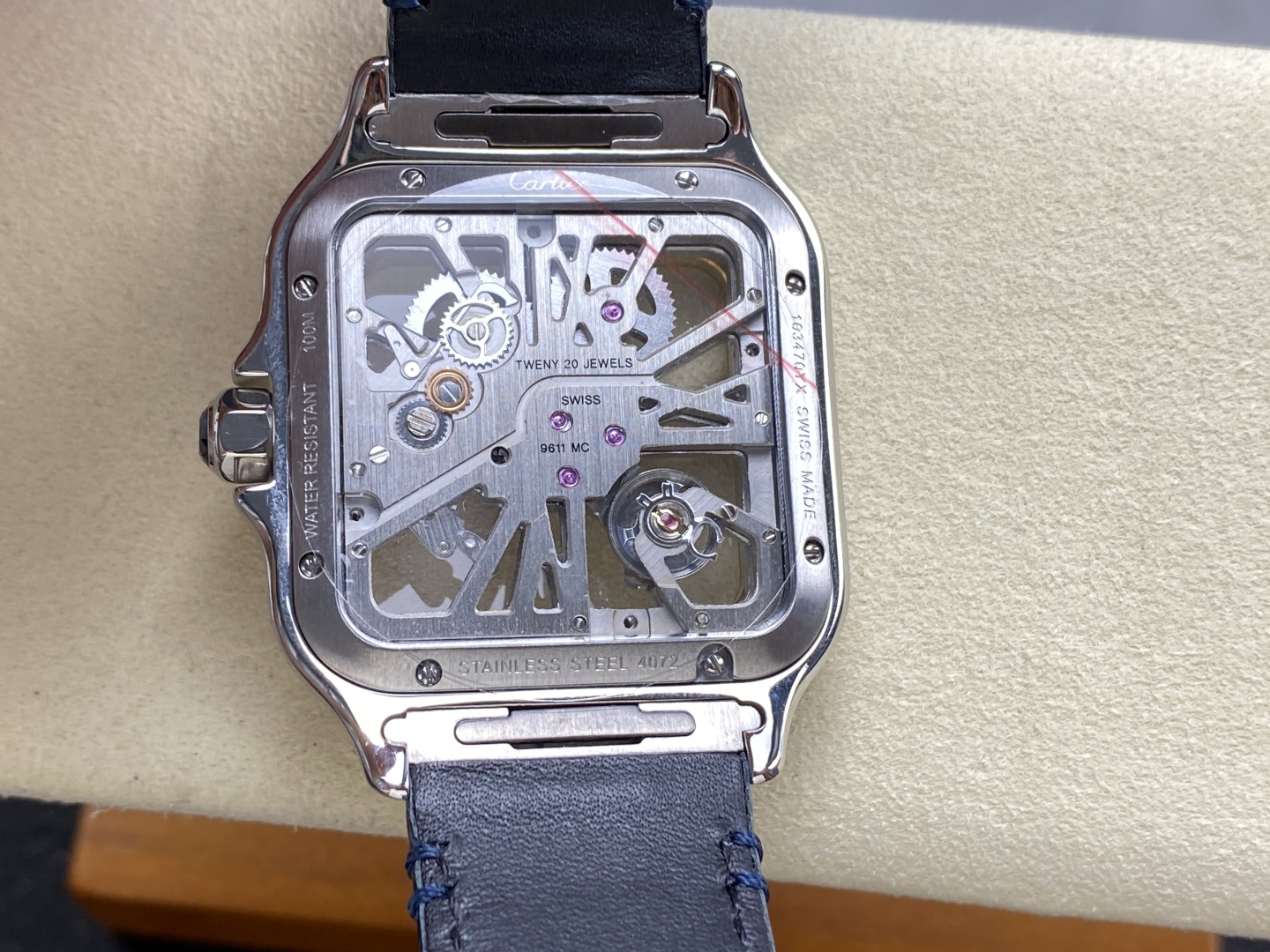 カルティエ サントススーパーコピー入荷時計スクエア ホローレザーストラップシリーズ 174535[6]