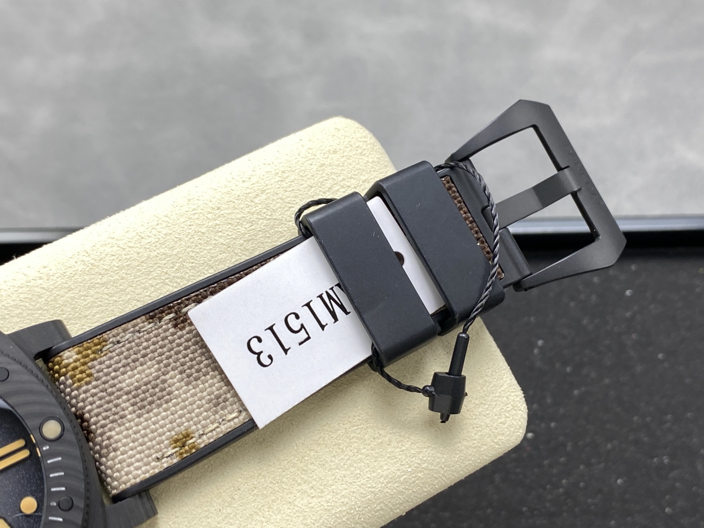 パネライ新品ネイビーシールズ カーボンファイバーケース カモフラージュストラップコピー時計 PAM1513[7]