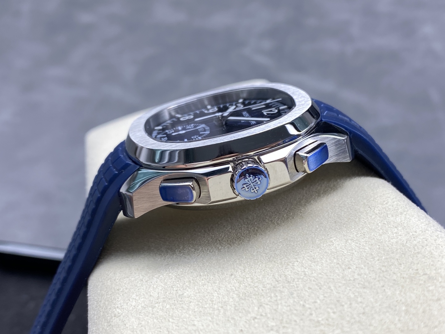 有名パテックフィリップコピー時計グレネード クロノグラフシリーズ 一体型ムーブメント 5968A-004[6]