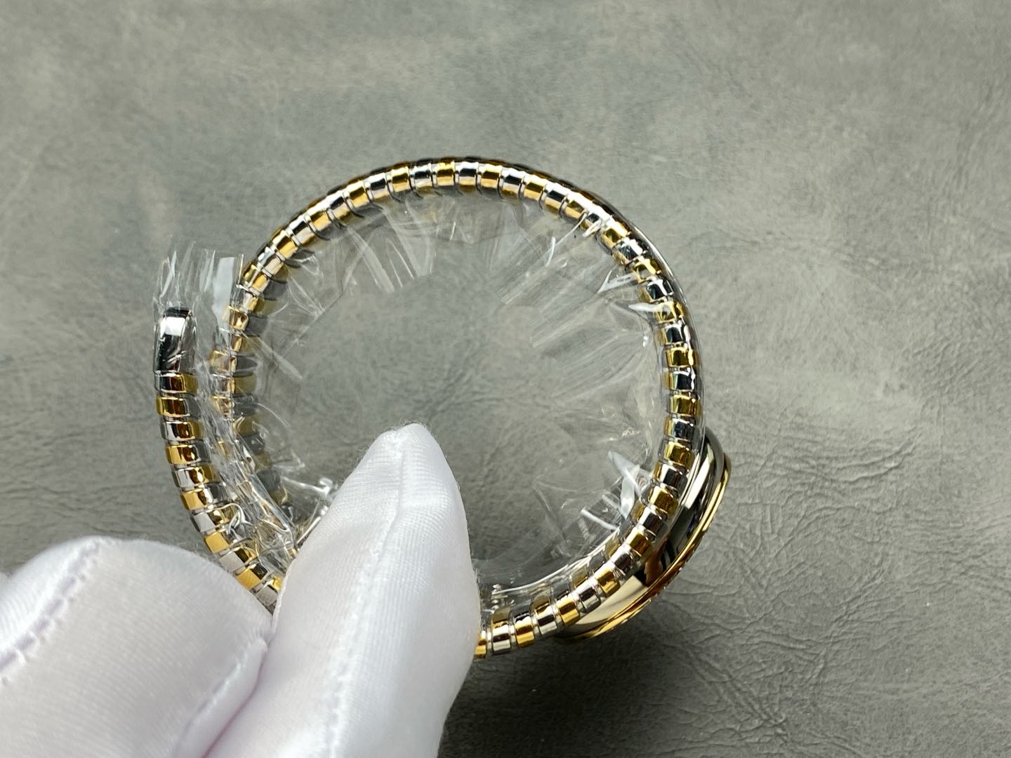 高貴な気質ブルガリ女性スーパーコピーの時計セルペンティシリーズ 173406[7]