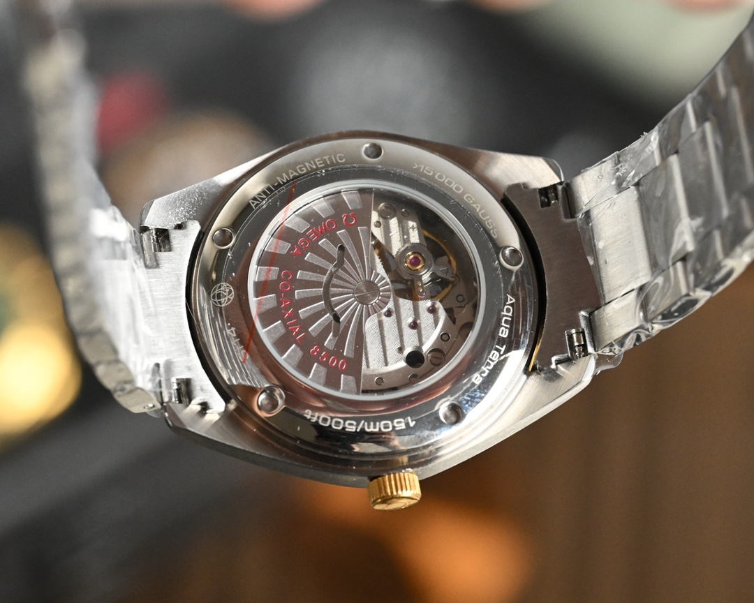 日本最大級オメガ精巧なメンズ6色スーパーコピー偽物時計 119135[8]