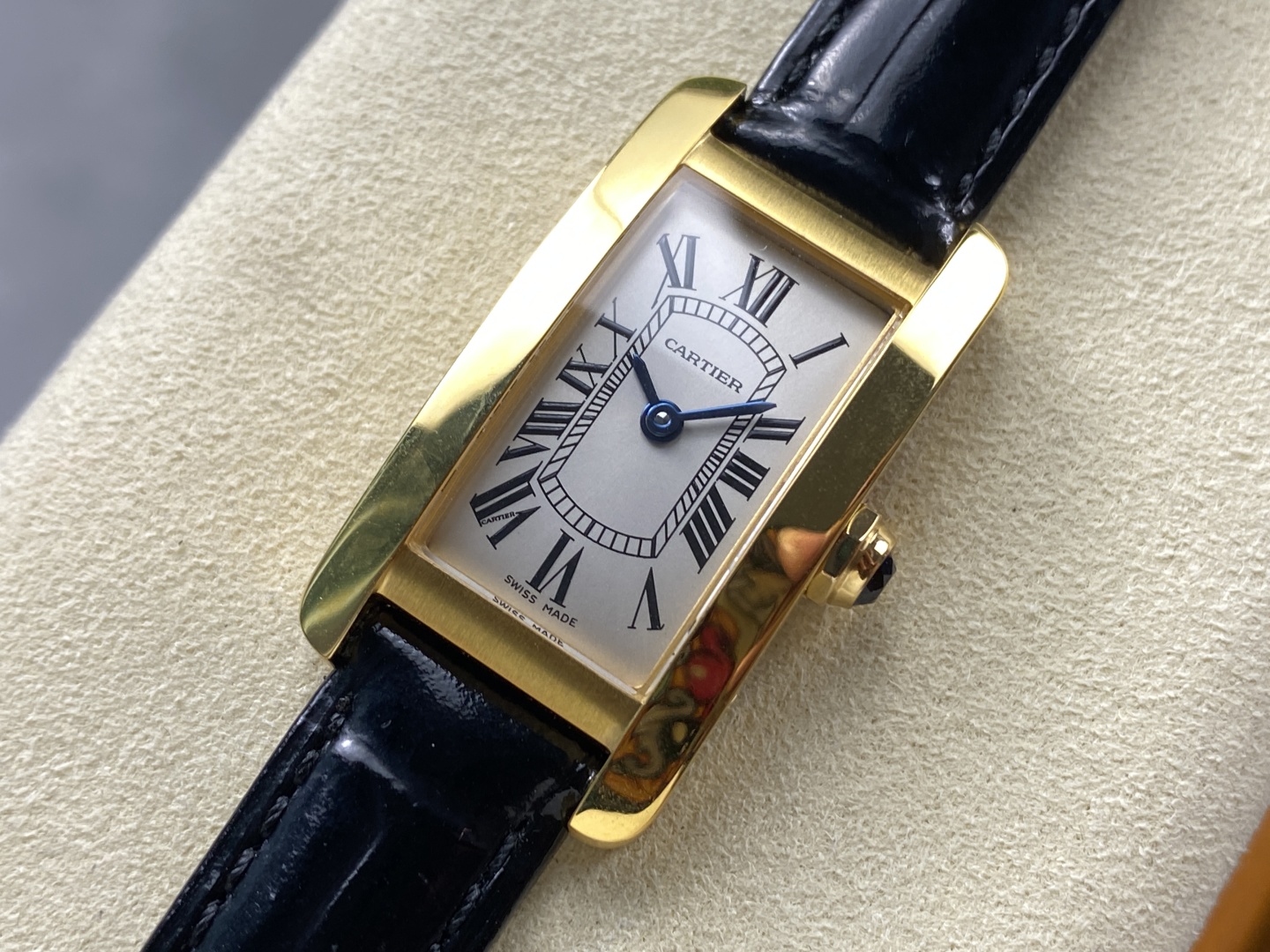 カルティエ可愛い気質レクタンギュラーアメリカンタンクコピー WSTA0016-3[2]