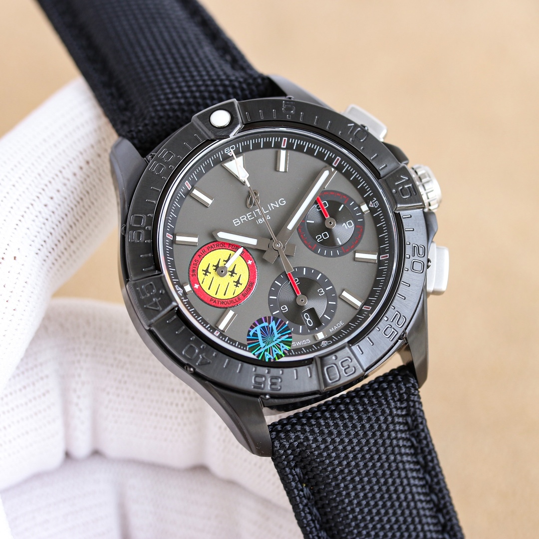 breitlingコピー多機能クロノグラフ腕時計アベンジャーズ シリーズが登場 119533[1]