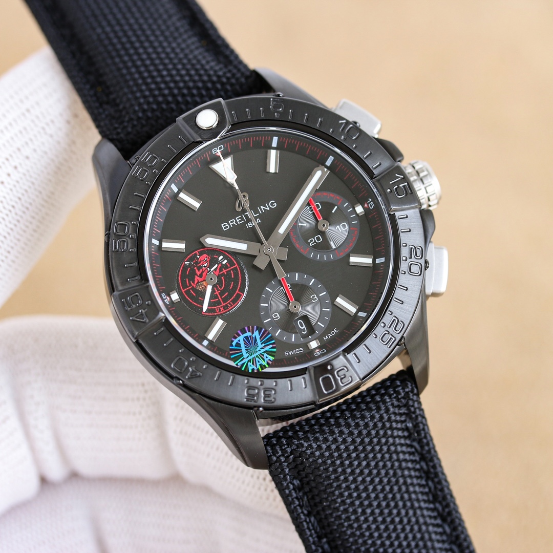 breitlingコピー多機能クロノグラフ腕時計アベンジャーズ シリーズが登場 119533[3]