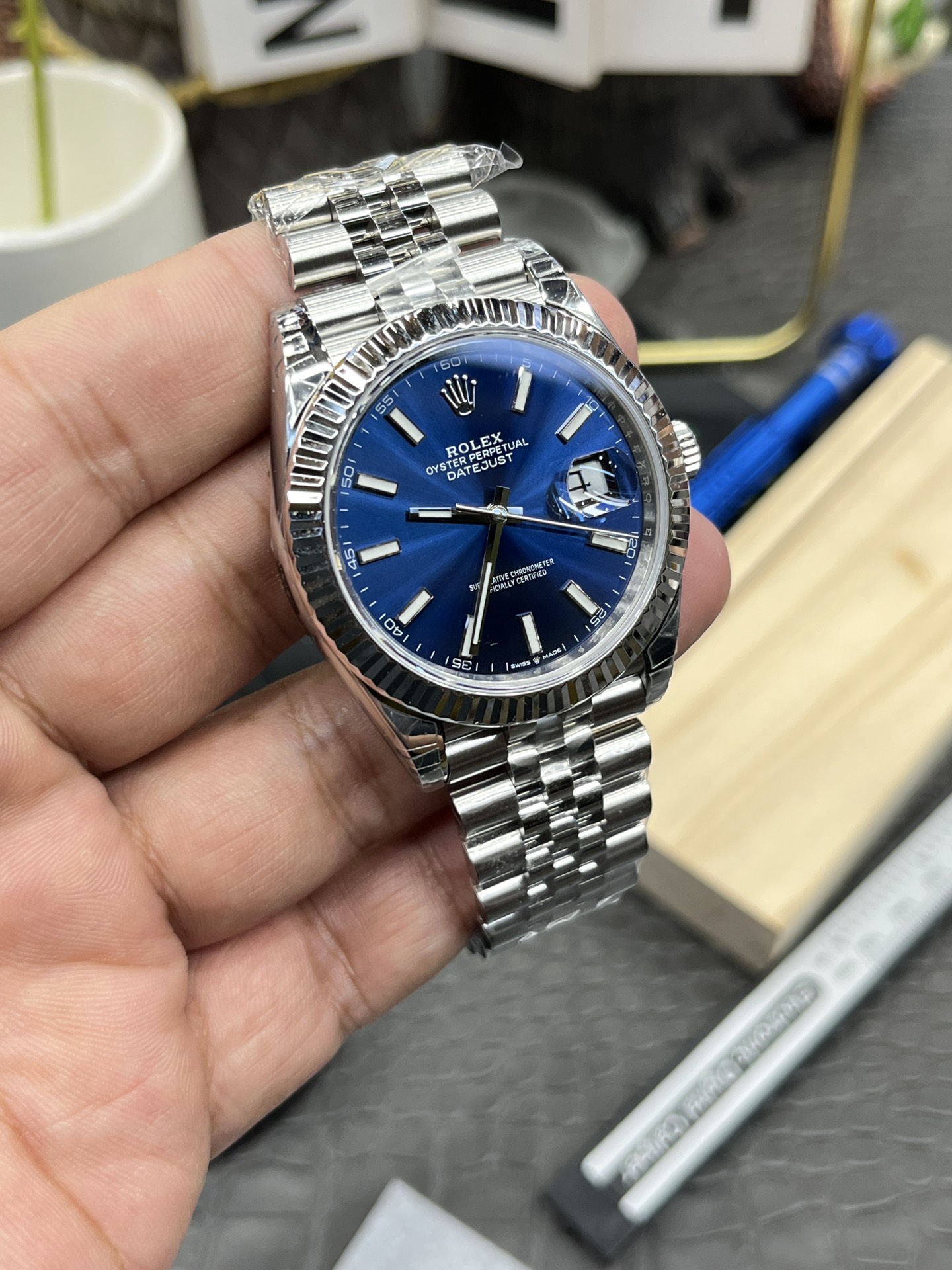 成功者のブランドスーパーコピーロレックス ブルーデイトジャストシリーズ通販時計 175242[3]