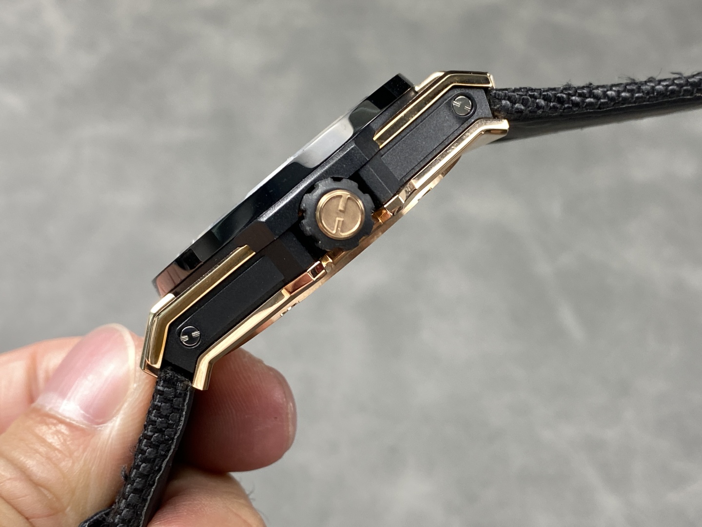 最安値挑戦hublotビッグバンコピートゥールビヨン ブラックセラミック腕時計 174759[5]