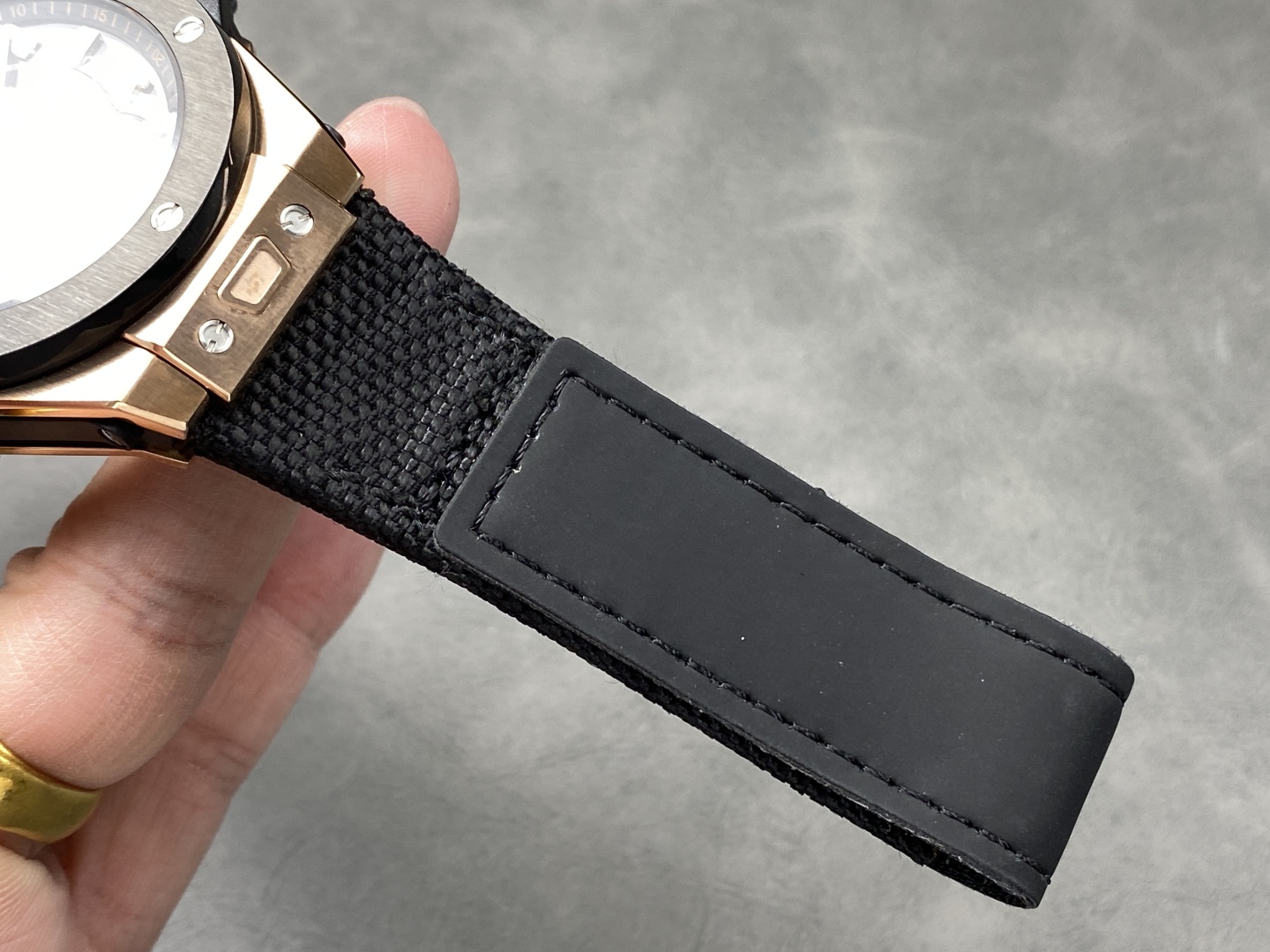 最安値挑戦hublotビッグバンコピートゥールビヨン ブラックセラミック腕時計 174759[8]