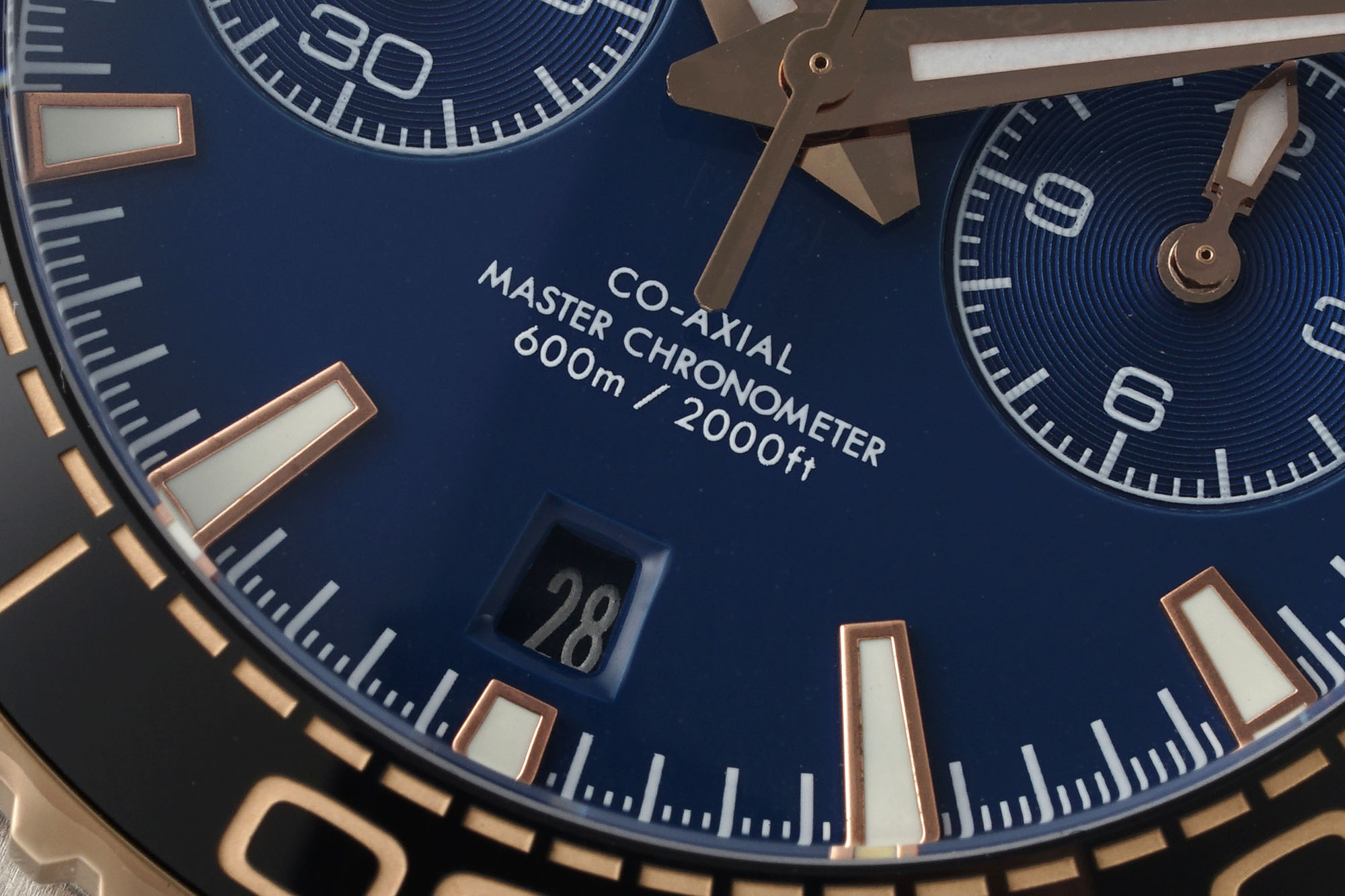 新款オメガ完璧男性コピー時計オシアナス 600M マスタークロノメーター 175336[4]