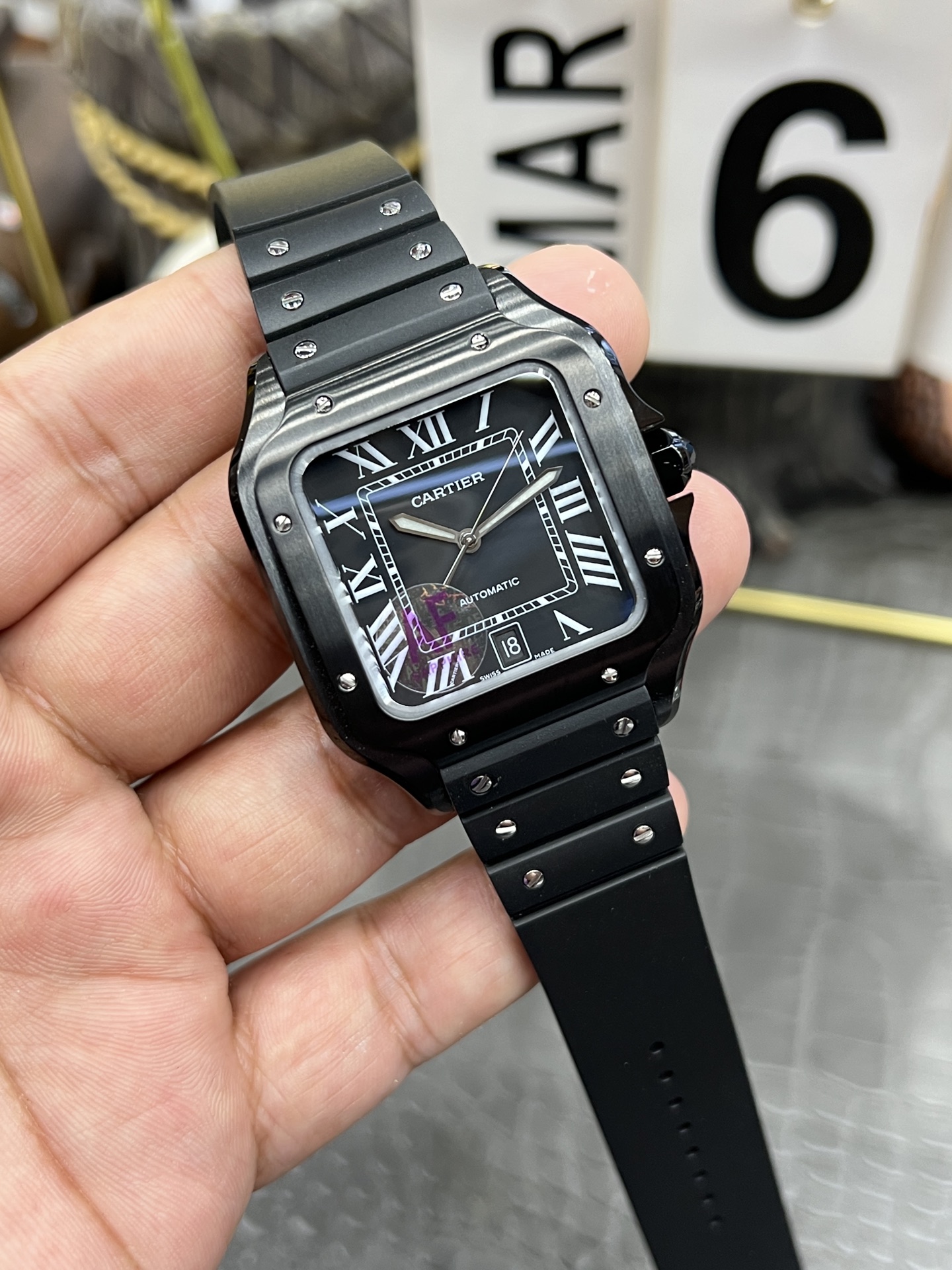 カルティエ有名な時計サントスシリーズ ブラックウォリアー自動巻き機械式ムーブメント 175255[1]