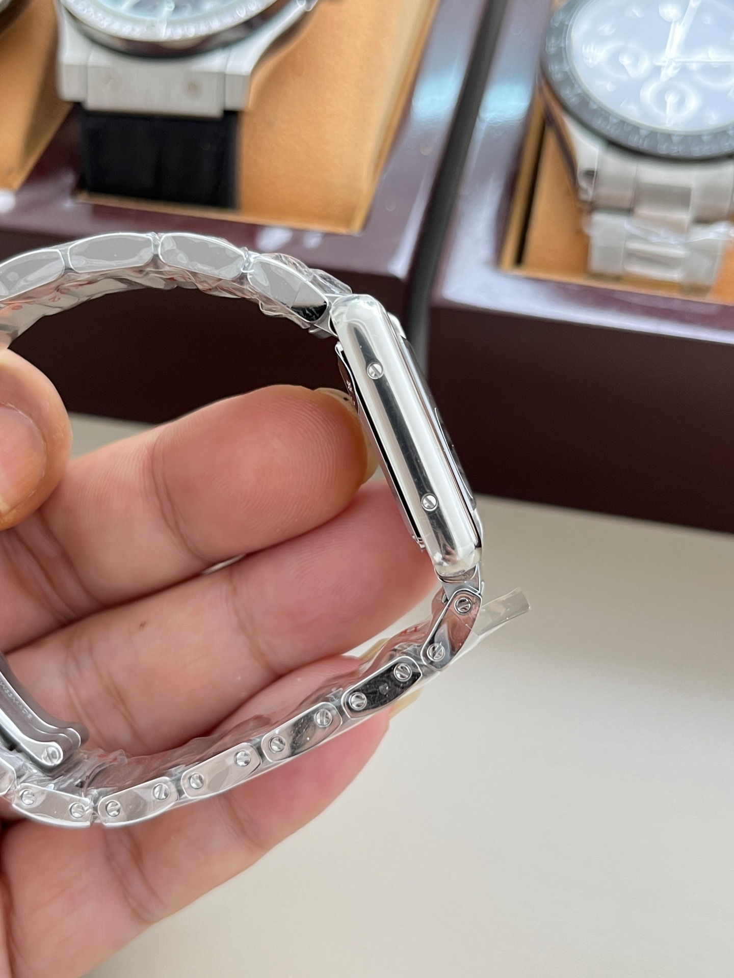 カルティエタンク2025新作 クォーツ スイス製ムーブメント女性コピー時計 175260[2]