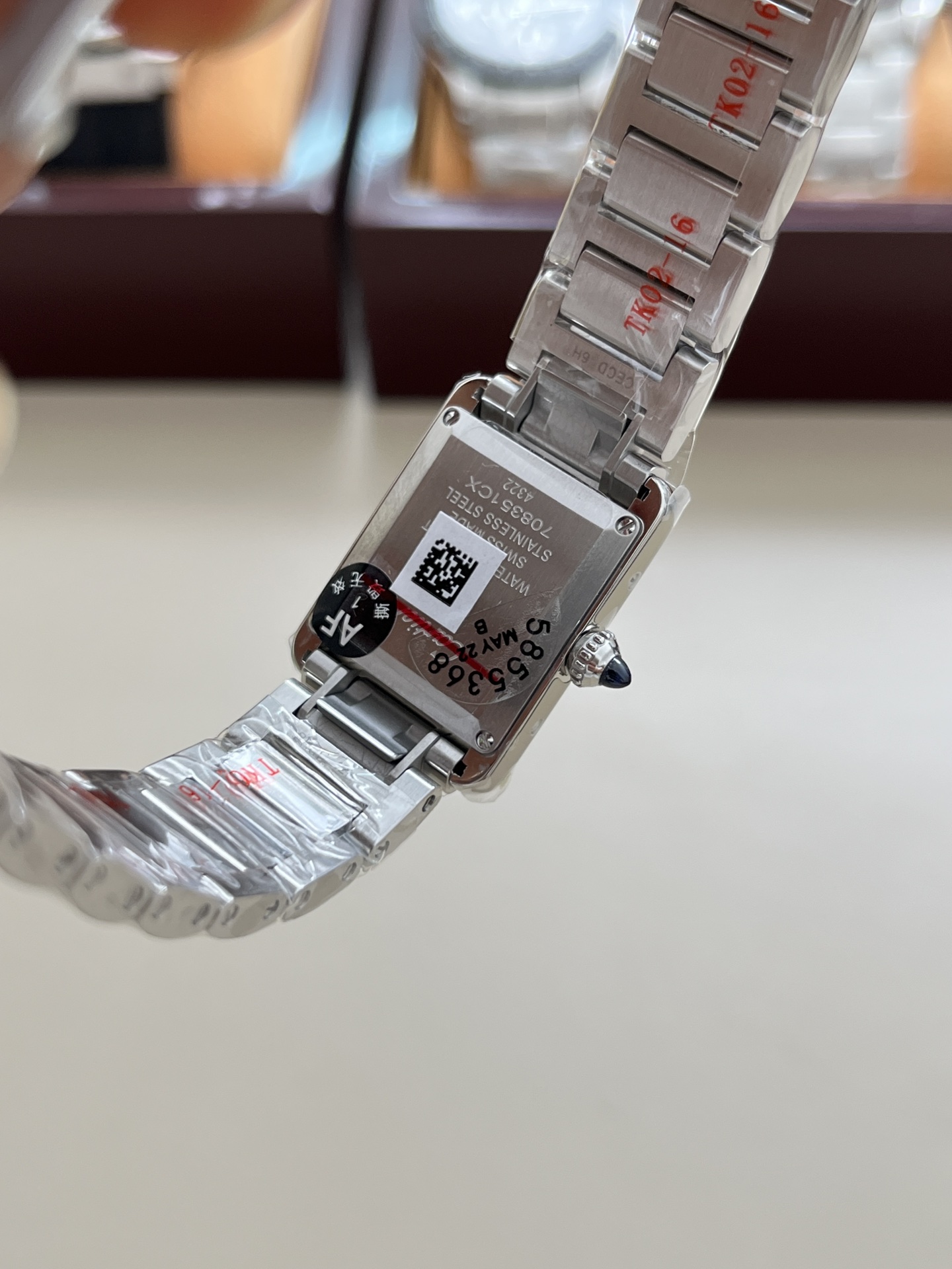 カルティエタンク2025新作 クォーツ スイス製ムーブメント女性コピー時計 175260[5]