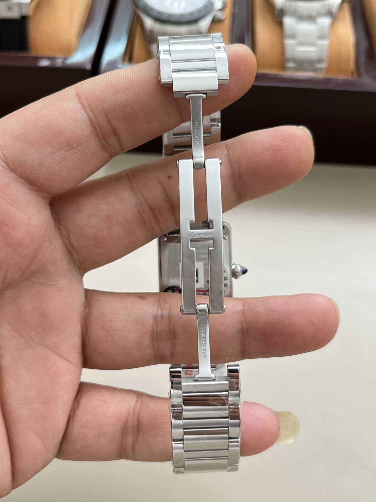 カルティエタンク2025新作 クォーツ スイス製ムーブメント女性コピー時計 175260[6]