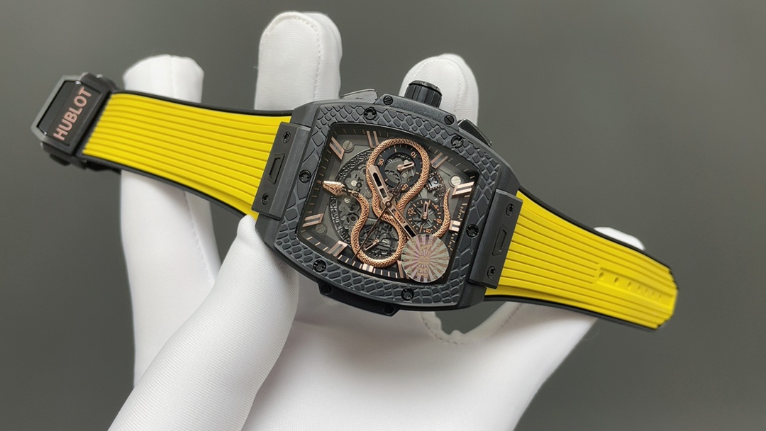 ウブロコピー特別な干支エディションは新しい魅力蛇年を讃える 120312[1]