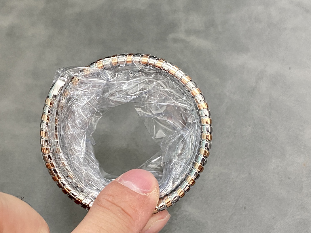 優秀さbvlgariスーパーコピー女性の時計セルペンティ スネークシリーズ 171637[4]