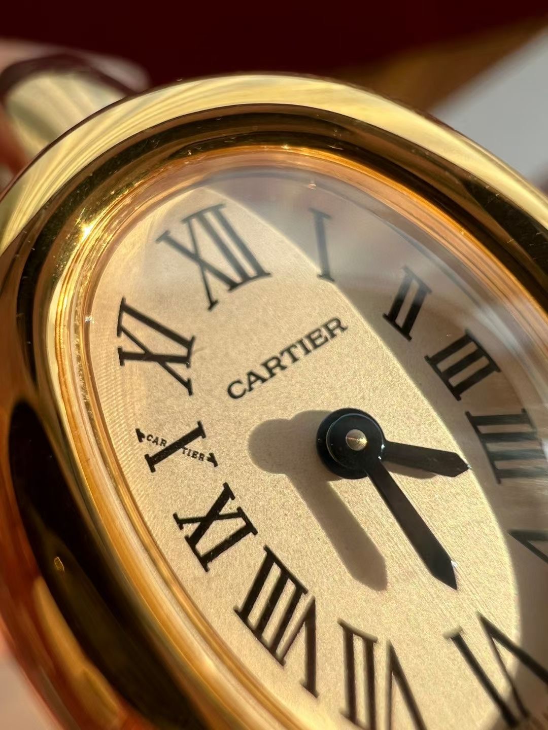 カルティエ伝統的なシンプル高度な可愛いな楕円形コピーの腕時計 175569[1]