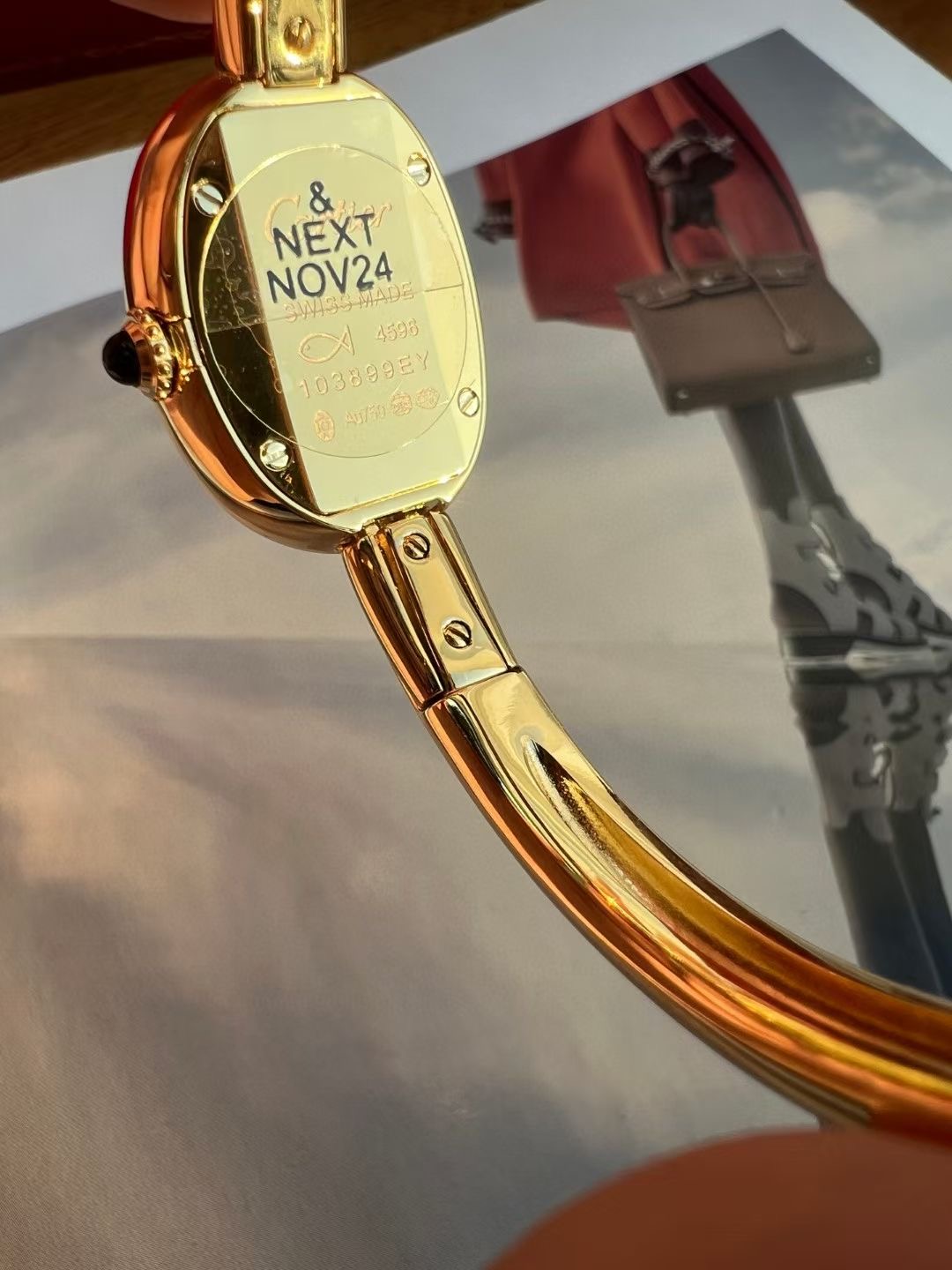 カルティエ伝統的なシンプル高度な可愛いな楕円形コピーの腕時計 175569[6]