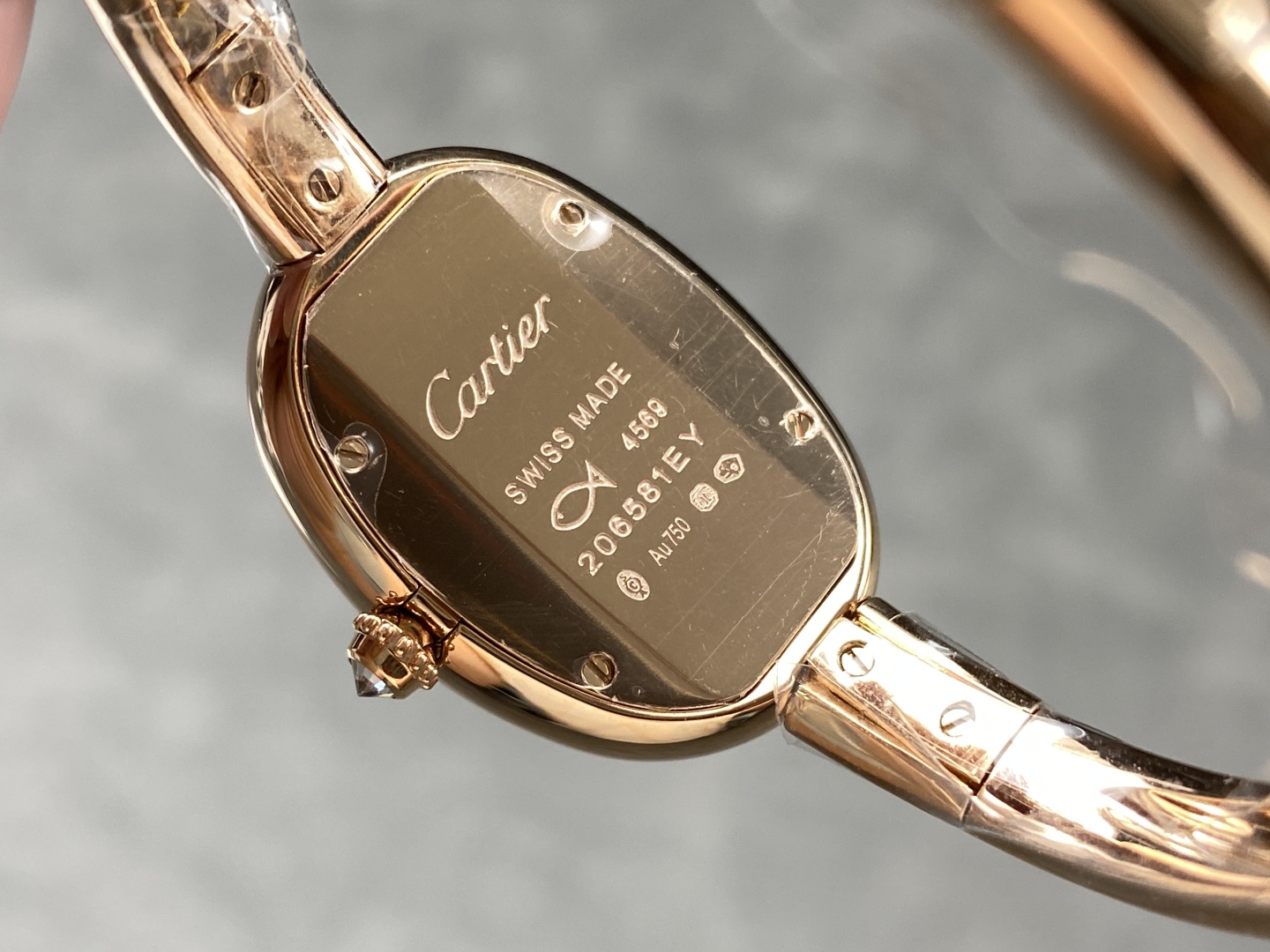 上流階級のカルティエ女性バスタブダイヤモンドリング 174934 素晴らしい価値[6]