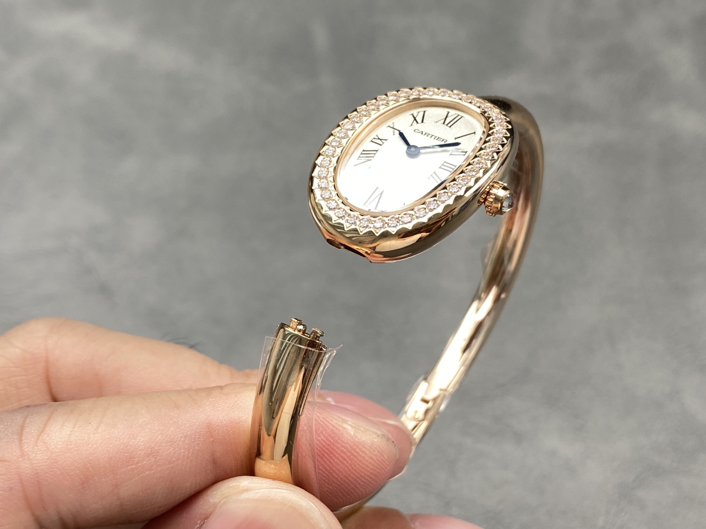 上流階級のカルティエ女性バスタブダイヤモンドリング 174934 素晴らしい価値[8]