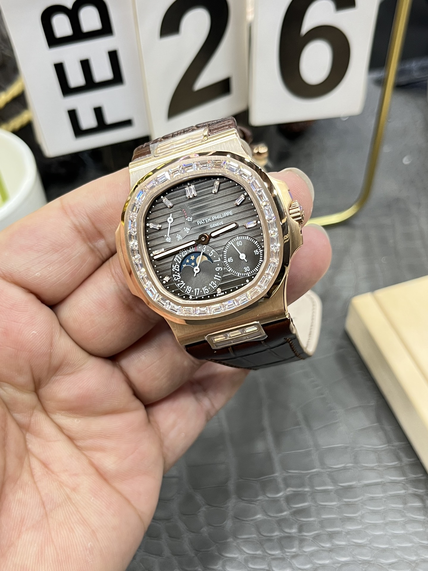 パテックフィリップ 審美的に美しい時計V3 ノーチラス ローズゴールド ダイヤモンドベゼル 171592[3]