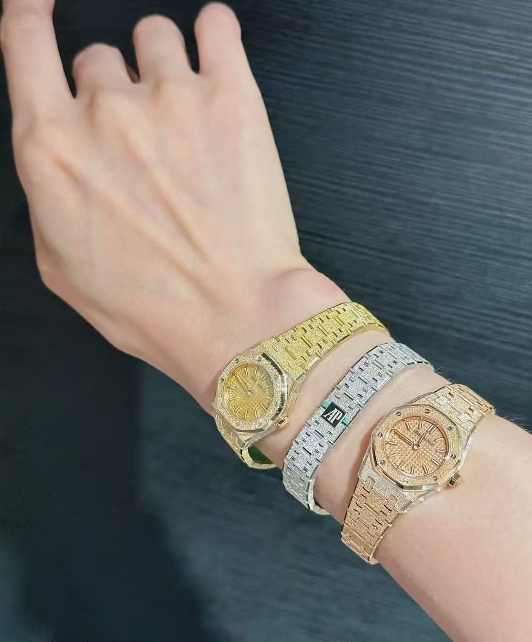 オーデマピゲロイヤルオーク2025最新品ミニクォーツコピー女性用腕時計 175802[1]