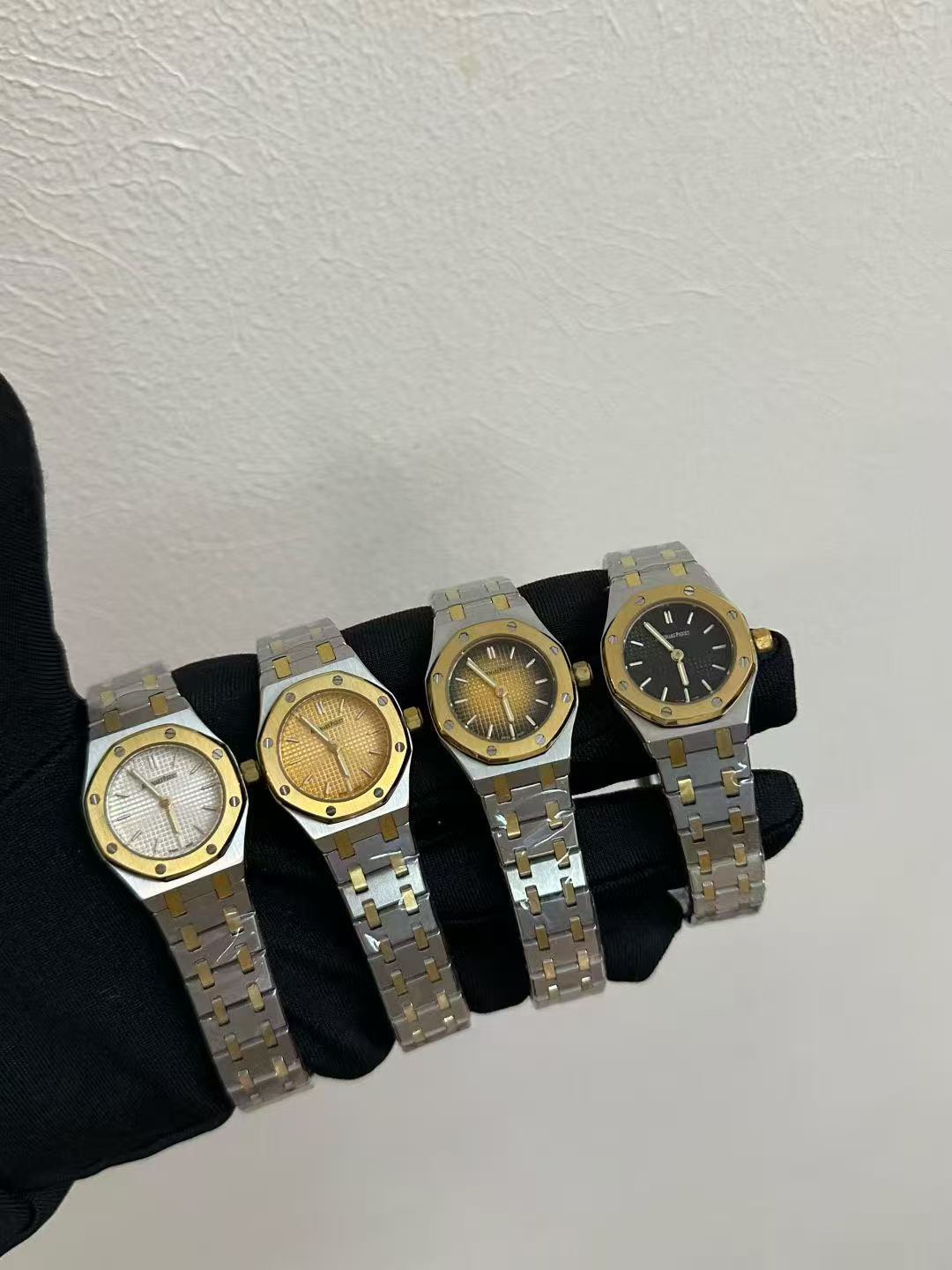 オーデマピゲロイヤルオーク2025最新品ミニクォーツコピー女性用腕時計 175802[5]