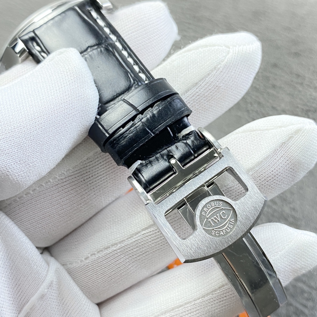 信用第一IWC ポルトギーゼコピーコンスタントフォース トゥールビヨン150周年記念エディション 121860[5]