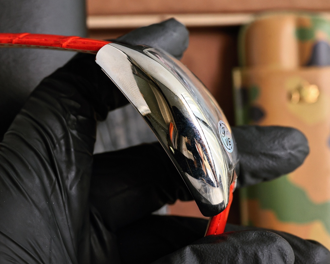 フランクミュラー人気特恵スーパーコピー樽型多機能クォーツムーブメント 121252[5]