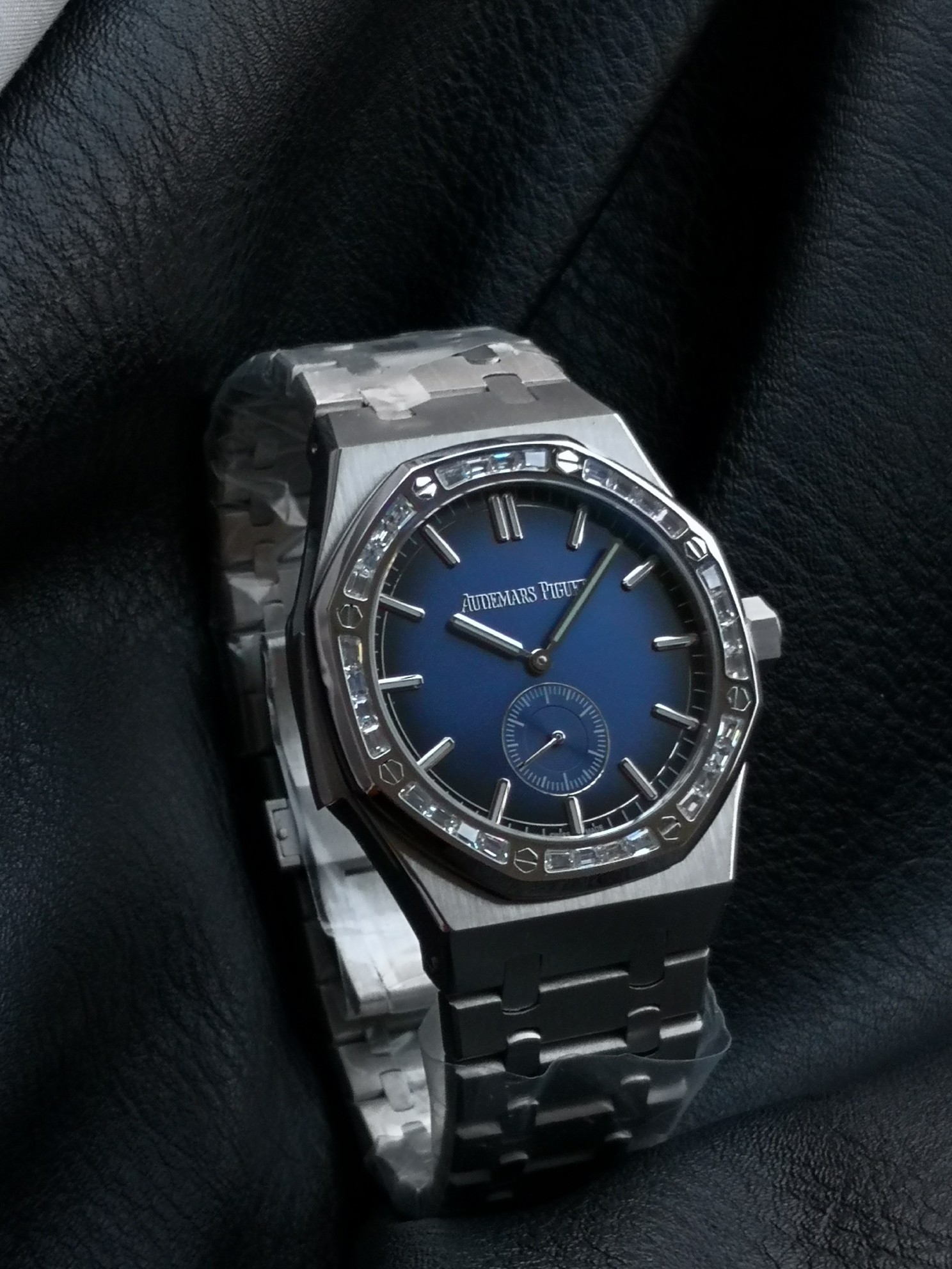 スーパーコピーオーデマピゲメンズ時計ロイヤルオーク 26591IPシリーズ 176004[1]