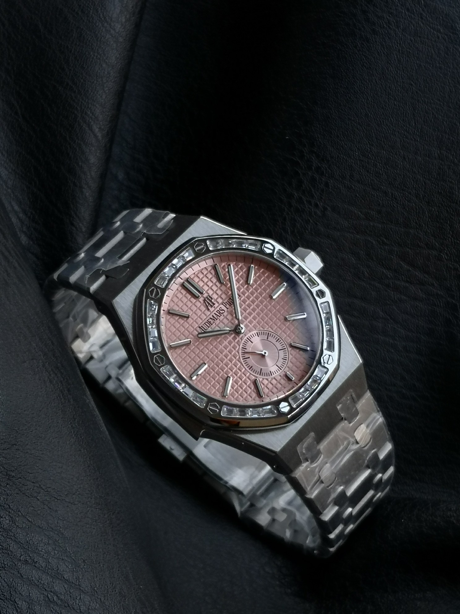 非常に豪華なブランドオーデマピゲピンクロイヤルオーク 26591IP新品シリーズ時計 176000[5]