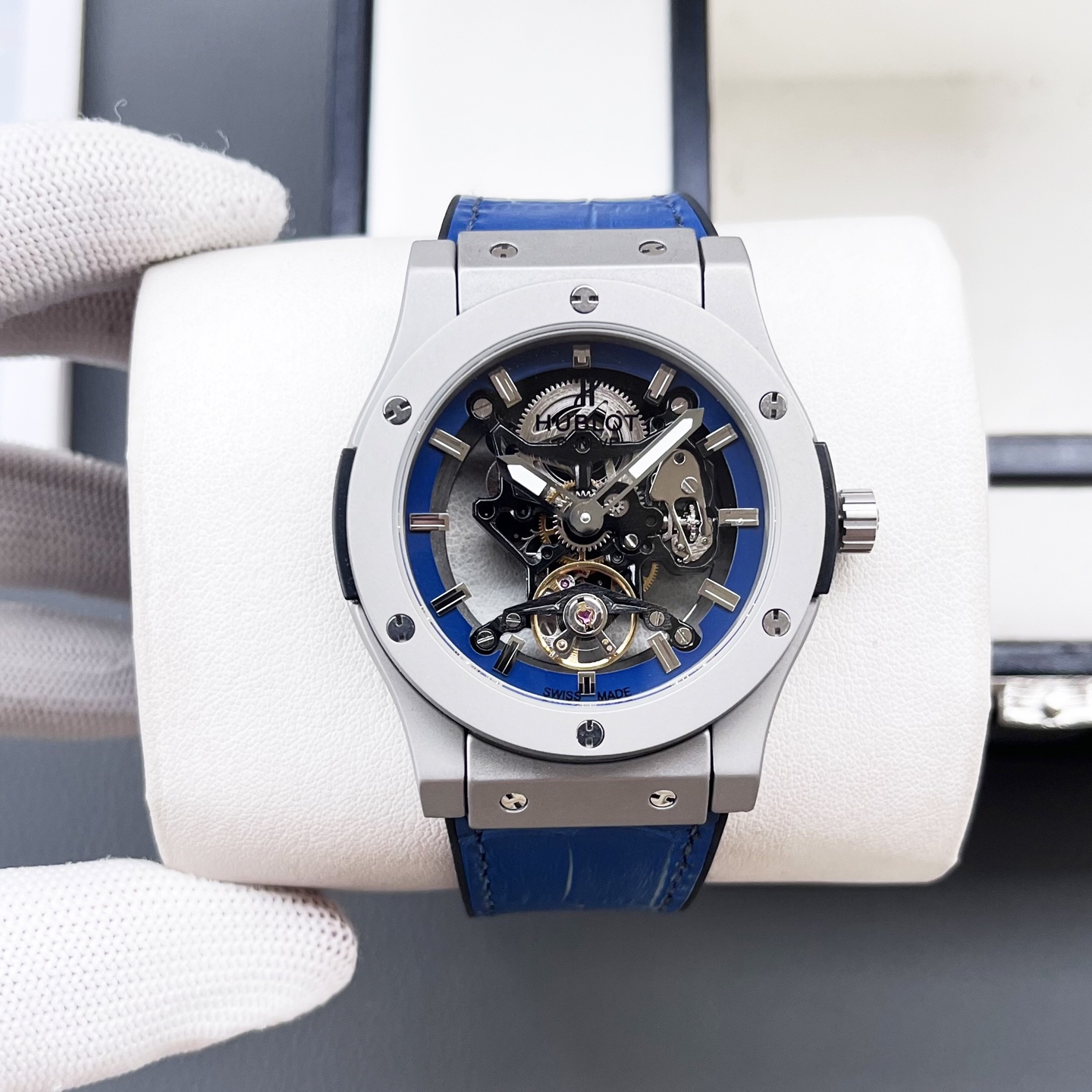 最新の人気商品Hublot高級メンズスーパーコピー新しい魅力腕時計 122307