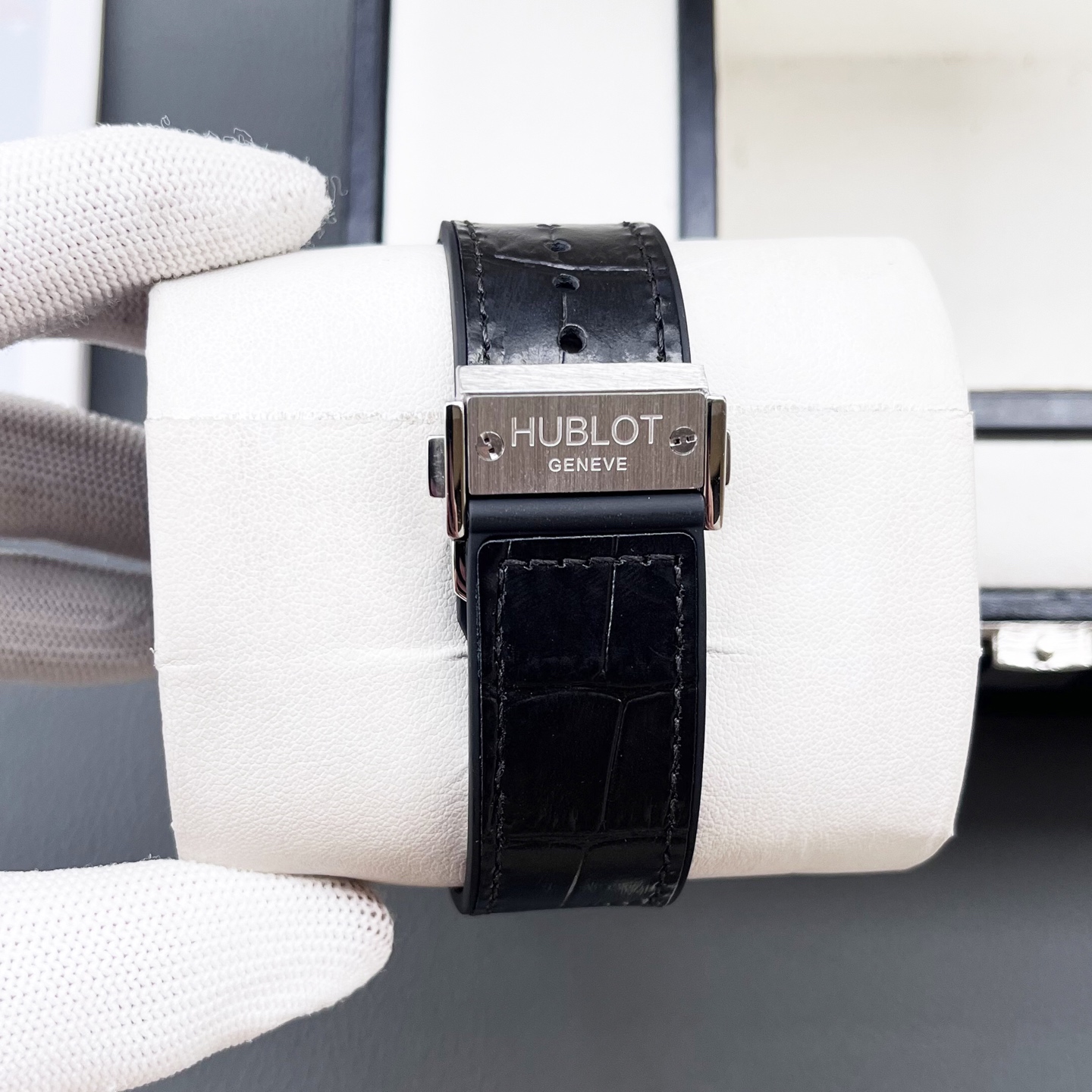 最新の人気商品Hublot高級メンズスーパーコピー新しい魅力腕時計 122307[8]