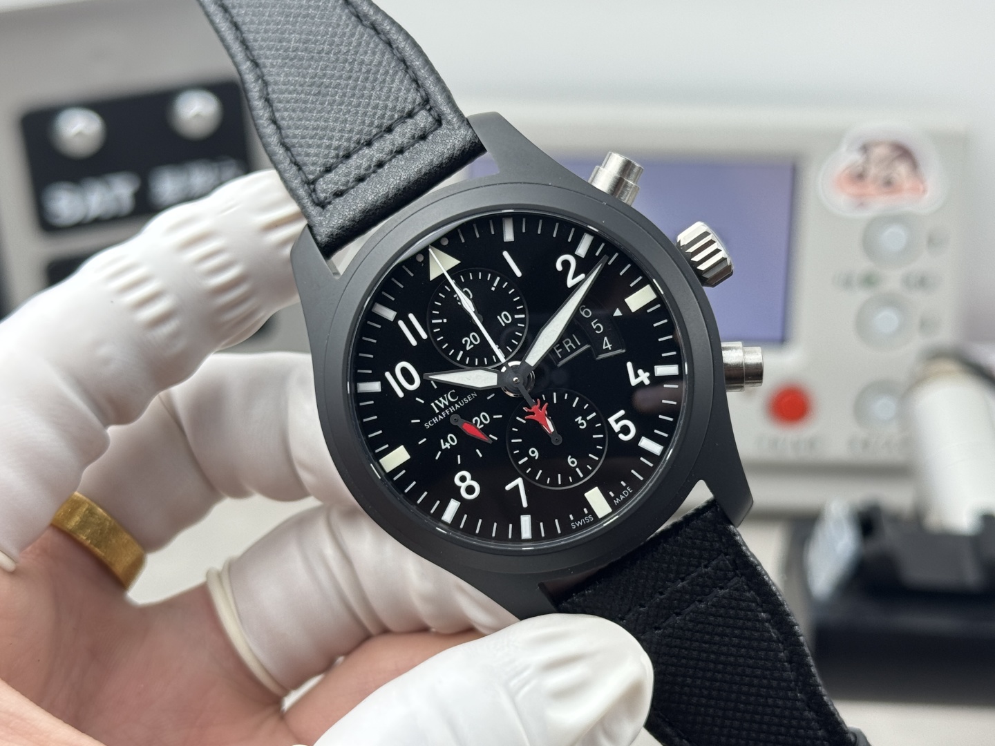 新作 IWC人気特恵コピー品スピットファイア クロノグラフ腕時計 124048