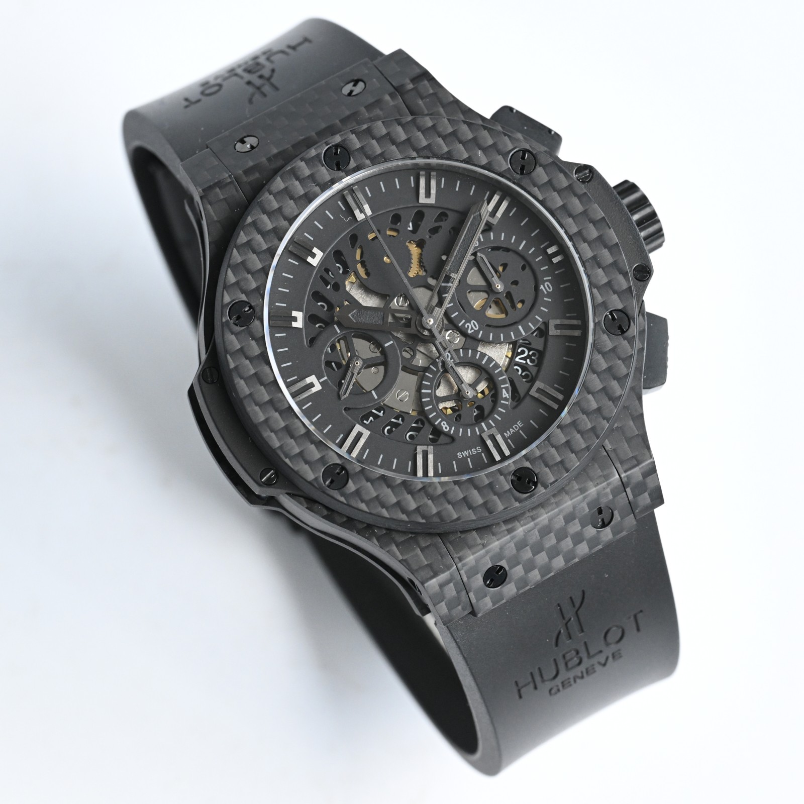 最新ウブロコピー時計301.PX.130.RX ダブルドットサファイアガラスカーボンファイバーシリーズ 124318[1]