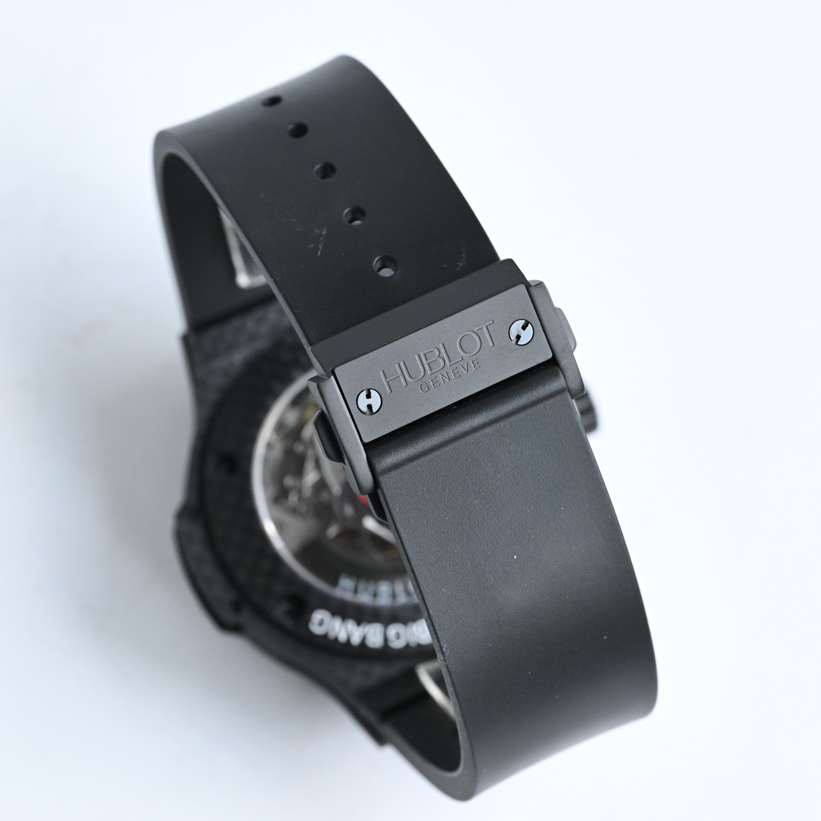 最新ウブロコピー時計301.PX.130.RX ダブルドットサファイアガラスカーボンファイバーシリーズ 124318[6]