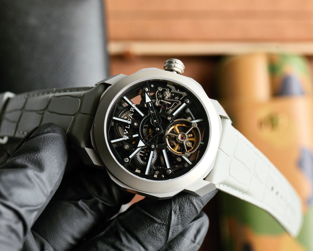 ブルガリオクトコピーローマ スケルトン ツーリング高級全自動機械式時計 123735[1]